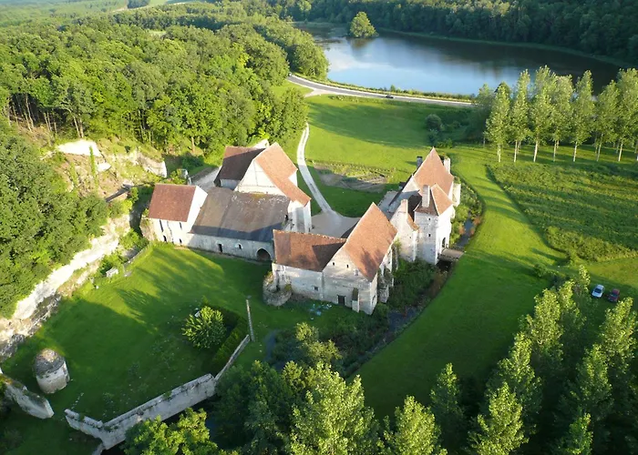 Chateau-Monastere De La Corroirie