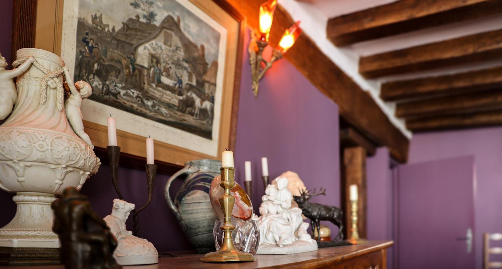 Chateau-monastere De La Corroirie Bed & Breakfast